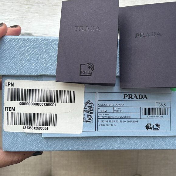 Prada Logo Plaque Suede Pump in Leopard Print, Sz 38.5 - Picture 5 of 6